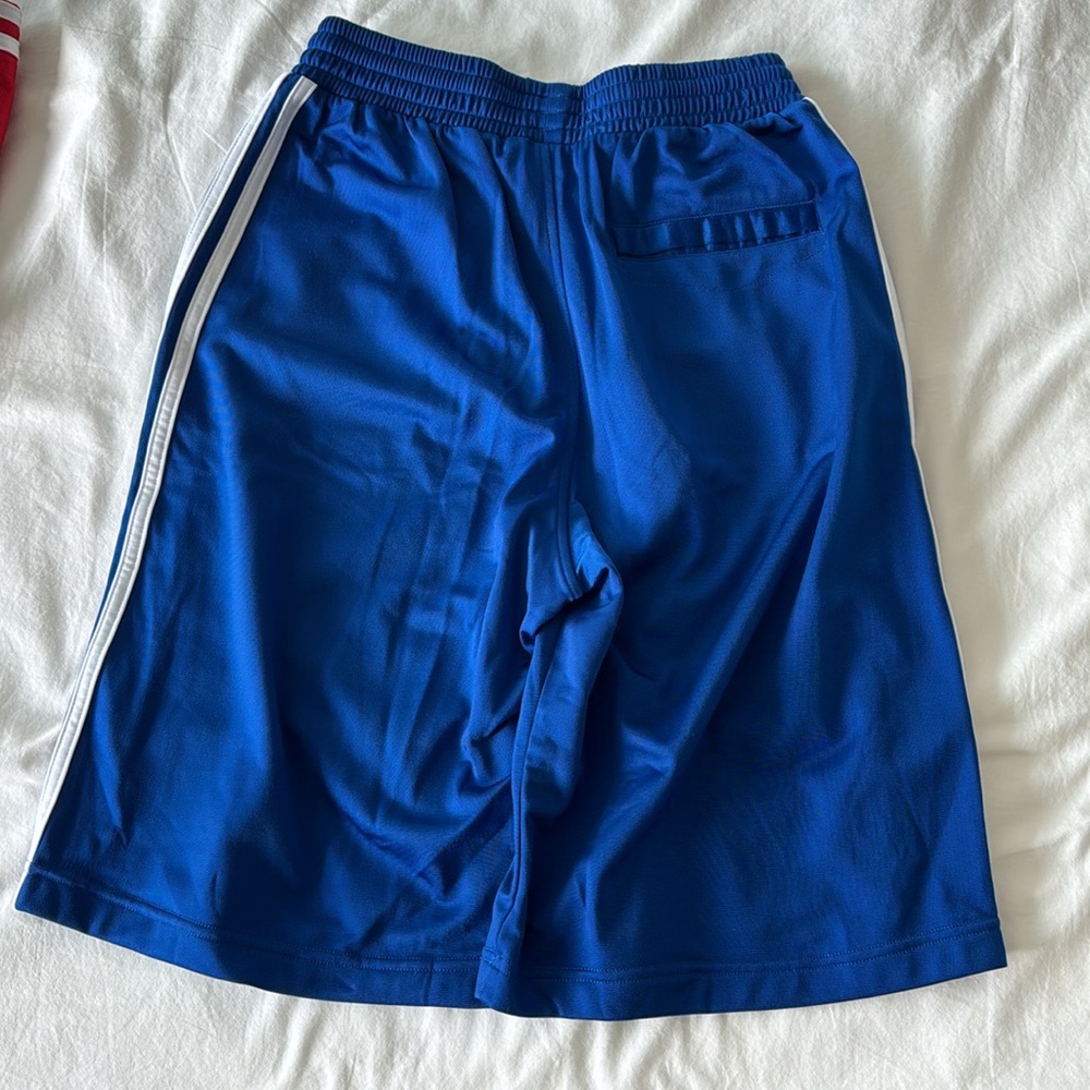 Men shorts - Picture 2 of 2